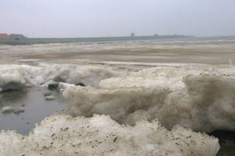 Eis auf der Nordsee in Büsum