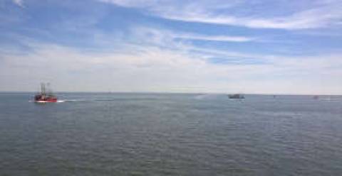 Nordsee mit Fischkuttern vor den Toren Büsums