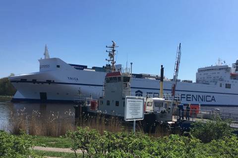 Frachtschiff im Nord-Ostsee-Kanal