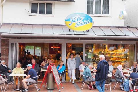Kalle-Bäcker in Büsums Fußgängerzone