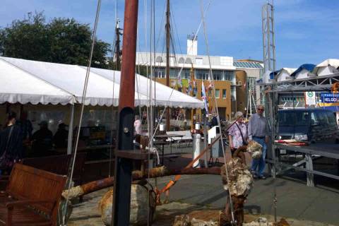 Osterfest am alten Museumshafen auf dem Ankerplatz
